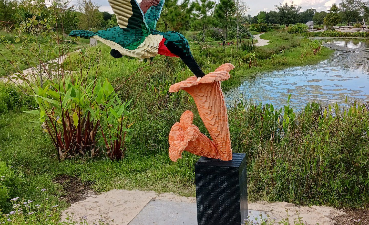 Houston Botanic Garden Gets Crafty With LEGO Sculptures Houston